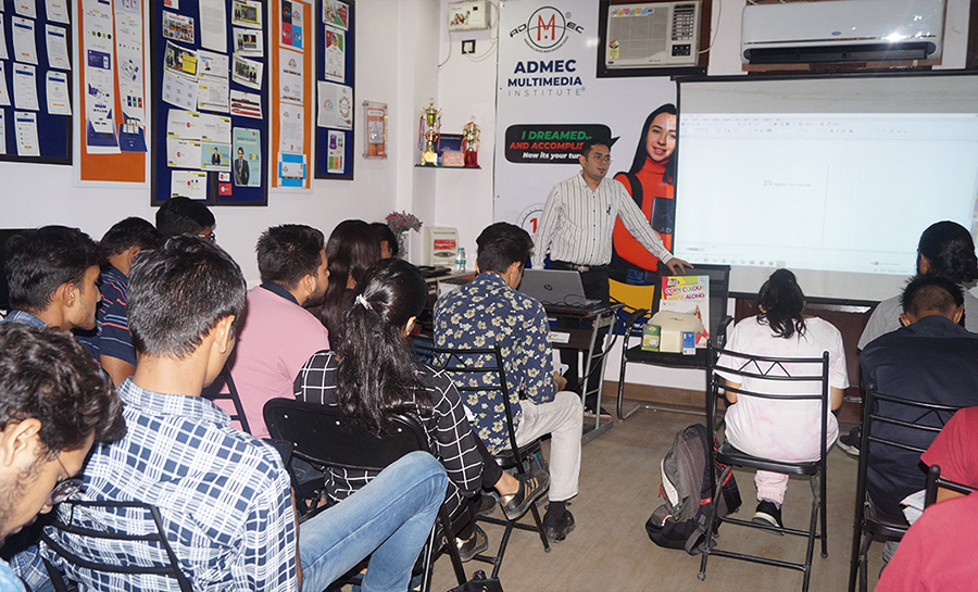 Teaching with Industry professionals at ADMEC Multimedia